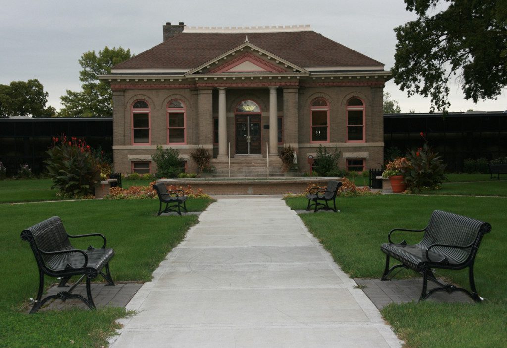 Hutchinson Public Library - Library Square